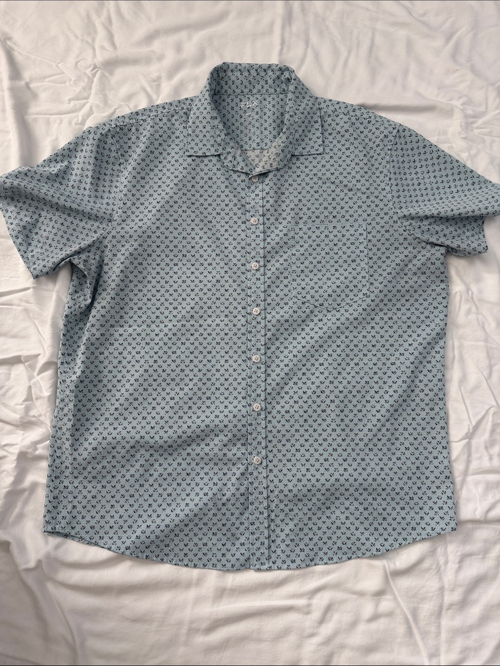 Men's Light Blue Short-Sleeve Micro-Print Button-Down Shirt